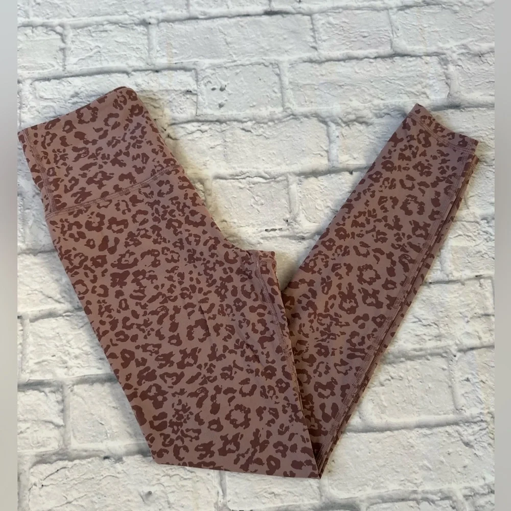 Athleta Elation Ultra High Rise Leggings Size XS Leopard Print - Picture 2 of 9